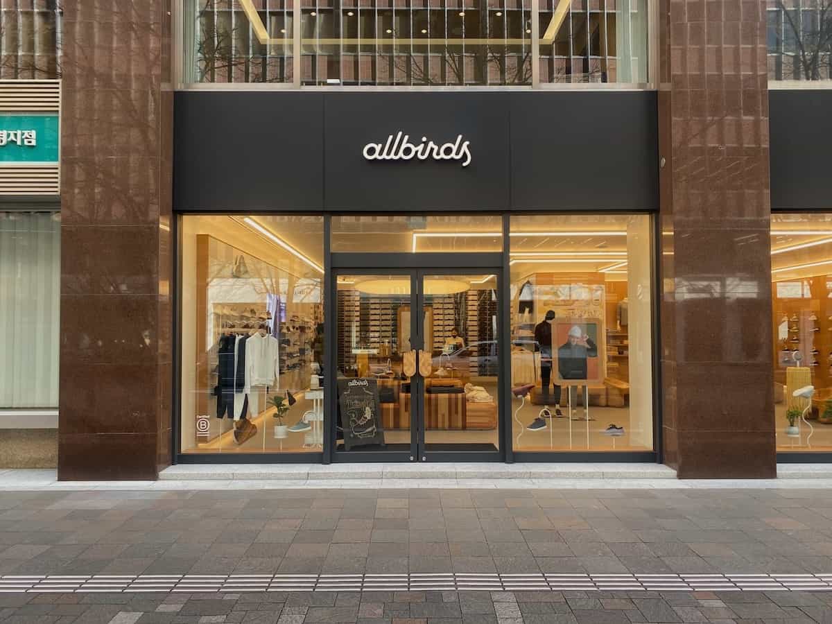 Allbirds 丸の内