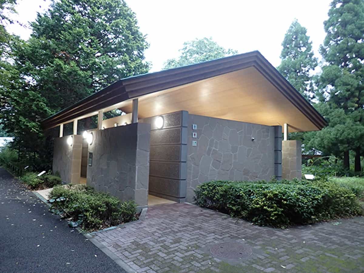 トイレ（西門　植物多様性センター）