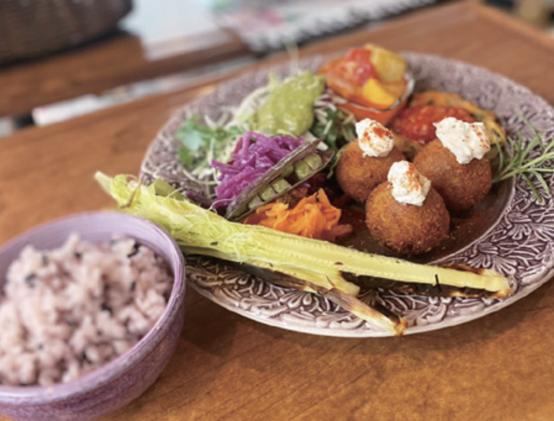 Vegan Cafe AN cafe&space