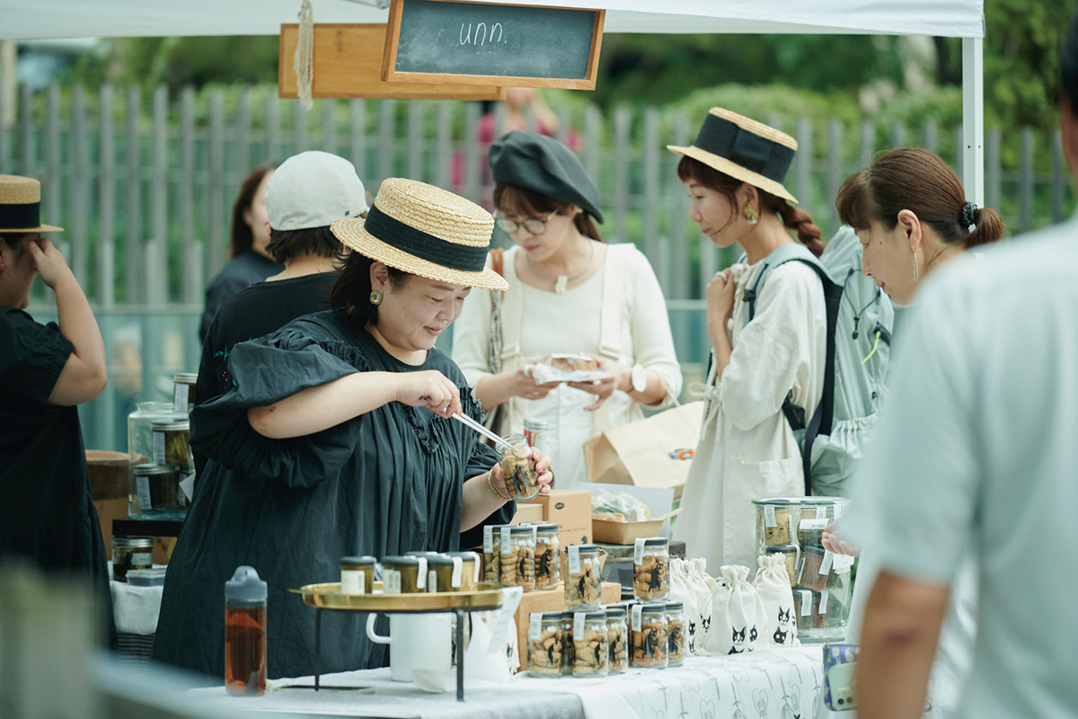 『FANTASTIC MARKET』by graf