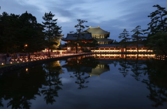 大仏殿(だいぶつでん)夜間拝観