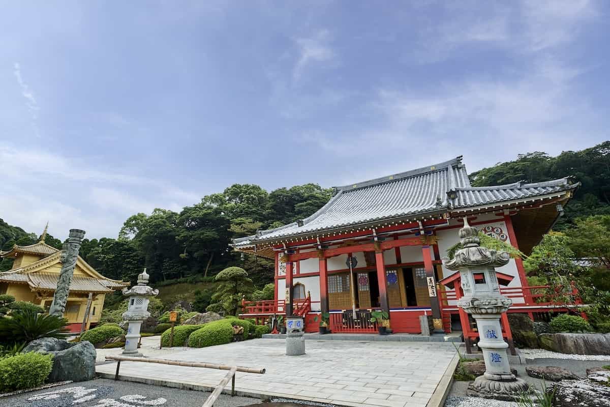 영험한 기운을 가진 명소들을 누비는 이부스키 코스