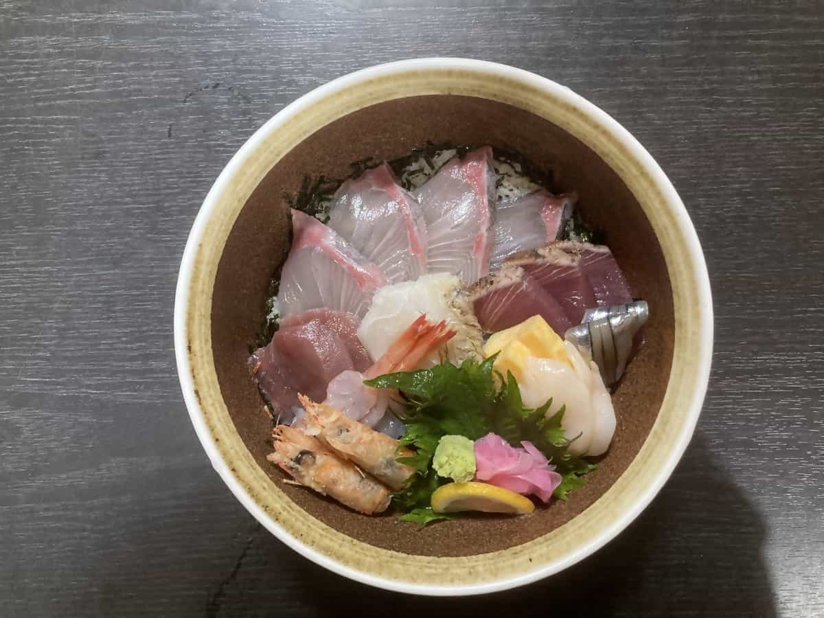 くり屋食堂旅館