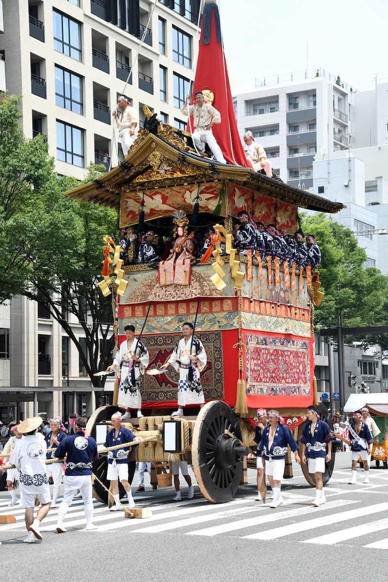 TSUKI HOKO