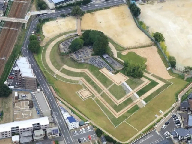 Igenoyama Burial Mound (Akechi Mitsuhide’s Base)'s image 1