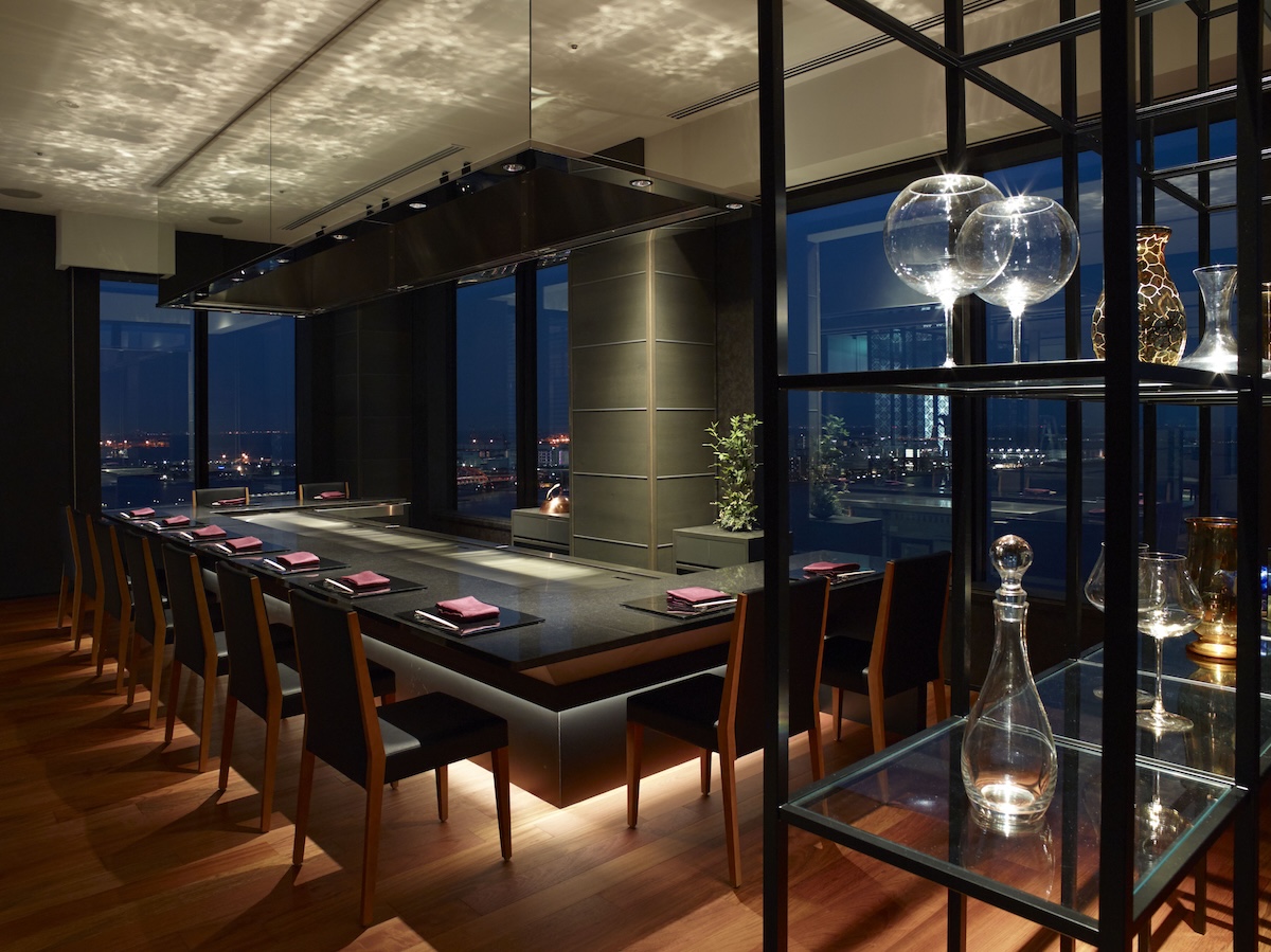 ホテルオークラ神戸 鉄板焼「さざんか」