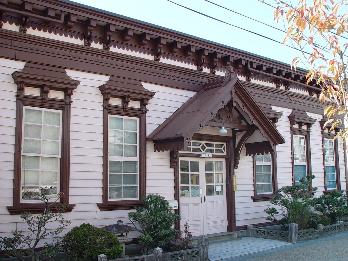 Kitaizumi Family Residence Main House (Former Ueno Police Station Building)'s image 1