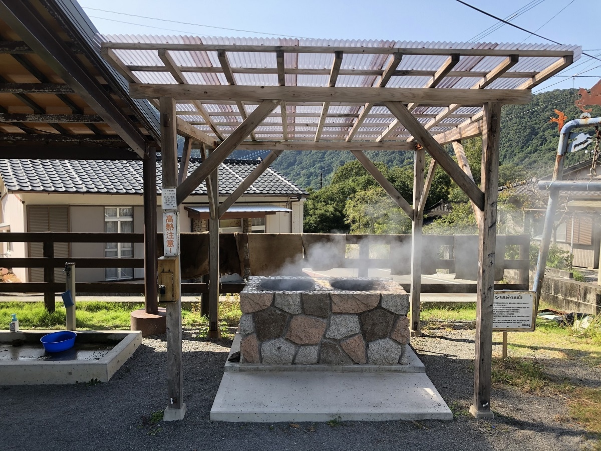 天然の蒸しかまど「スメ」