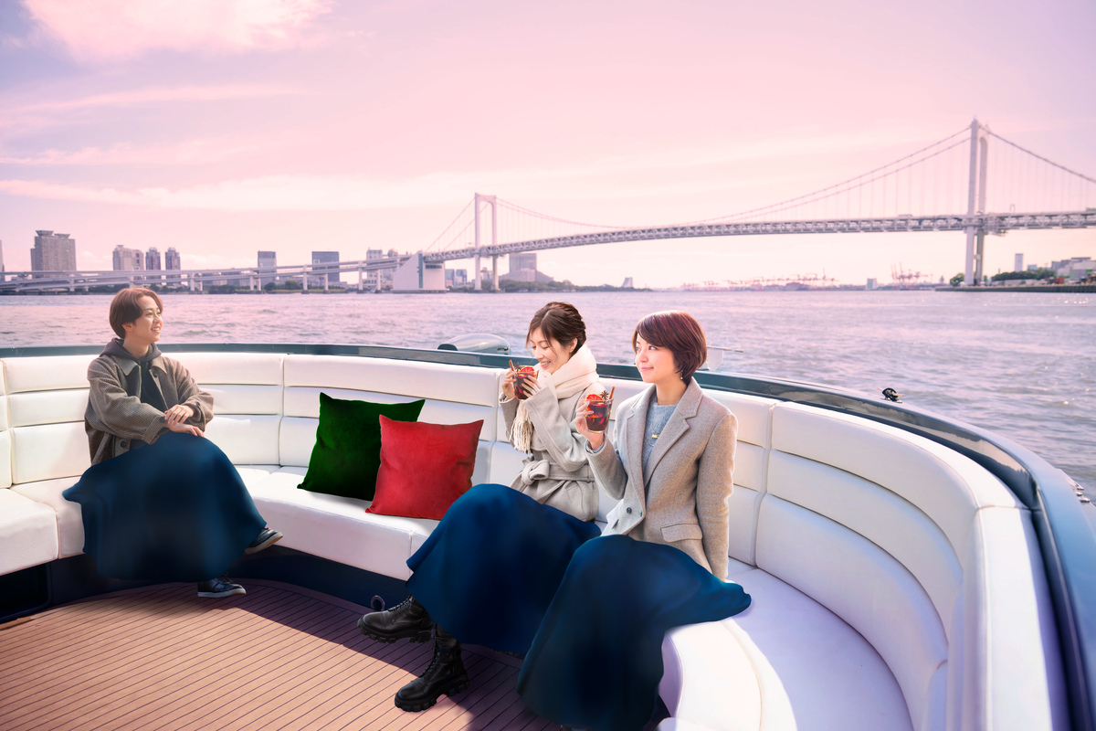 BLUE FRONT SEA GLAMPING