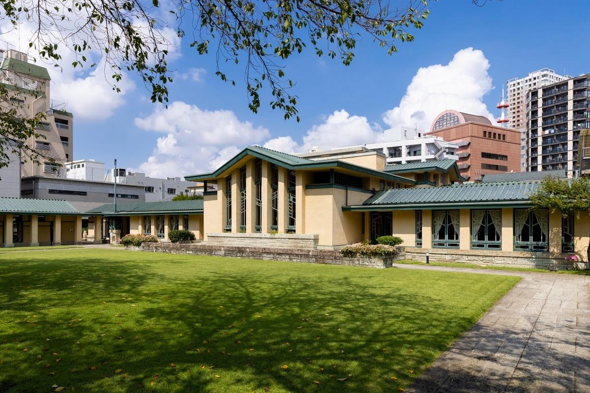 自由学園明日館