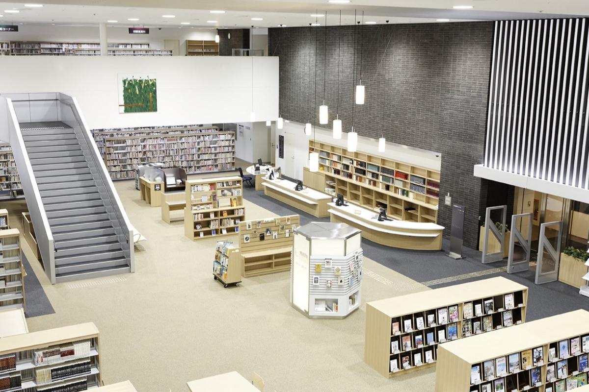 豊島区立中央図書館