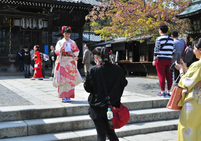 「春の十三まいり」法輪寺