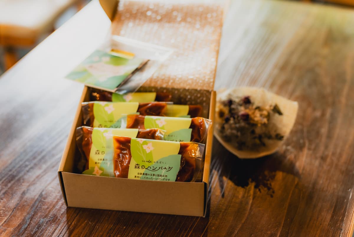 街道カフェ　やまぼうし